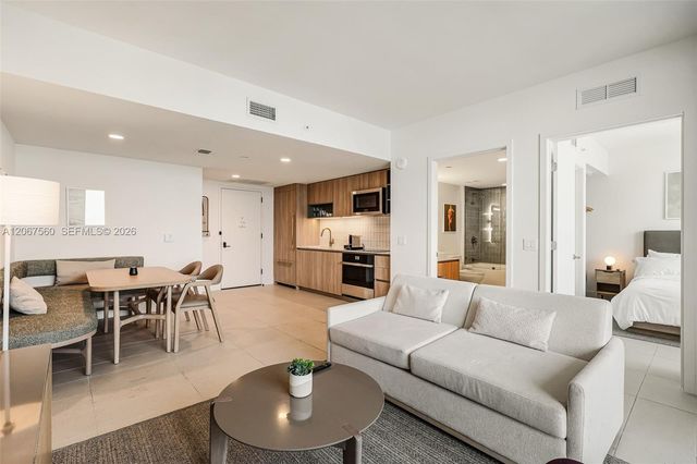 159 NE 6th Street 4713, Miami, FL 33132