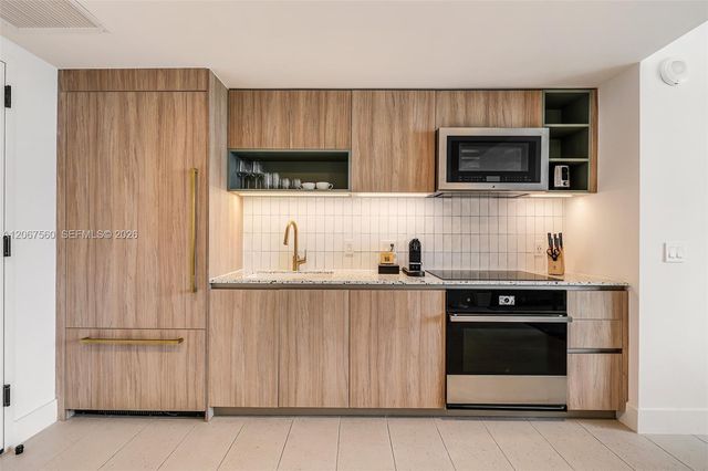 159 NE 6th Street 4713, Miami, FL 33132