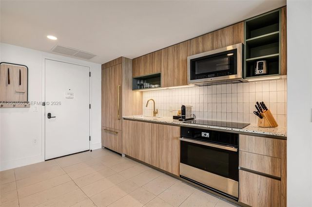 159 NE 6th Street 4713, Miami, FL 33132