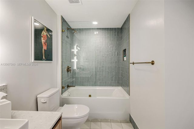 159 NE 6th Street 4713, Miami, FL 33132