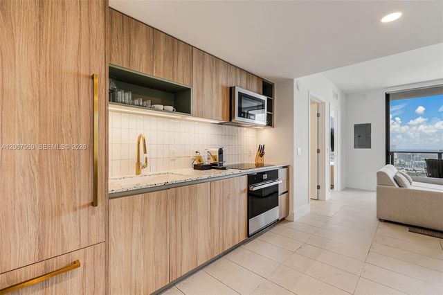 159 NE 6th Street 4713, Miami, FL 33132