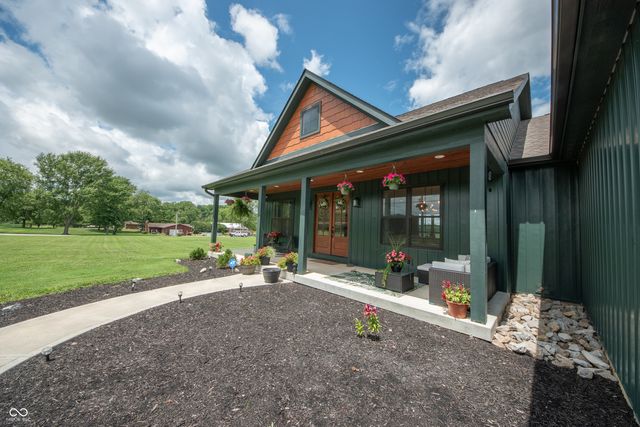 9500 E 600 S, Elizabethtown, IN 47232