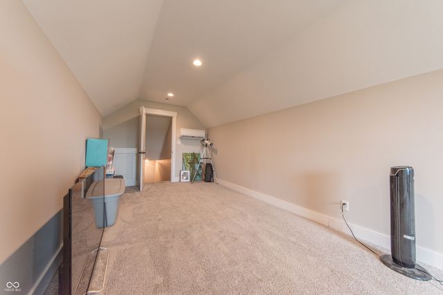 9500 E 600 S, Elizabethtown, IN 47232