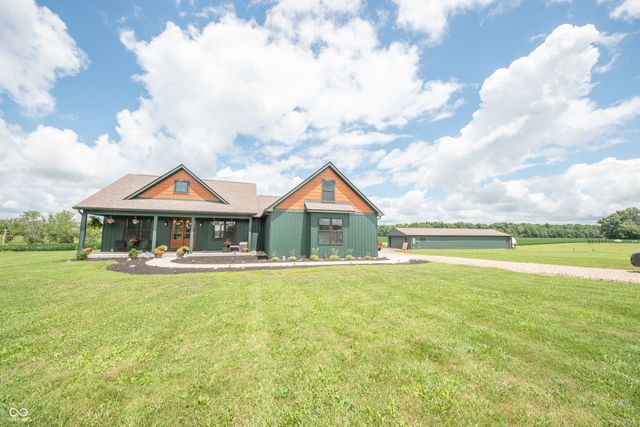 9500 E 600 S, Elizabethtown, IN 47232