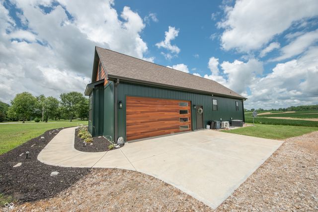 9500 E 600 S, Elizabethtown, IN 47232