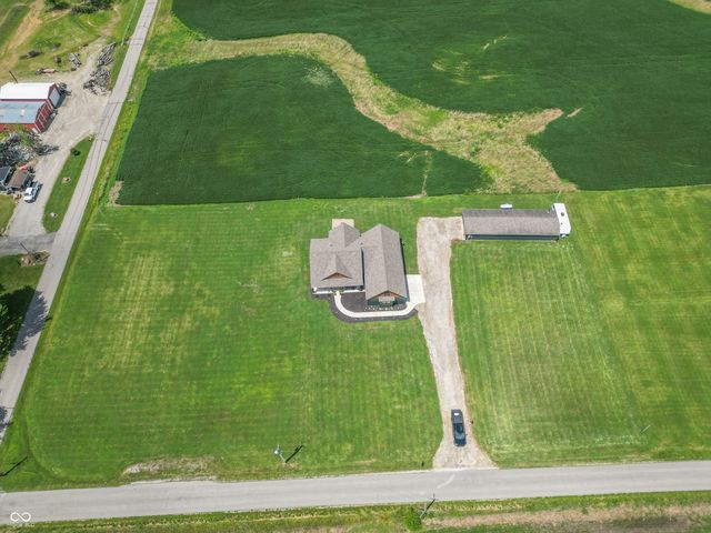 9500 E 600 S, Elizabethtown, IN 47232