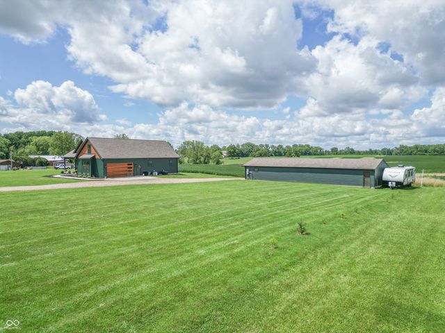 9500 E 600 S, Elizabethtown, IN 47232