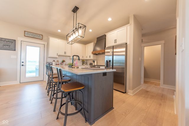 9500 E 600 S, Elizabethtown, IN 47232