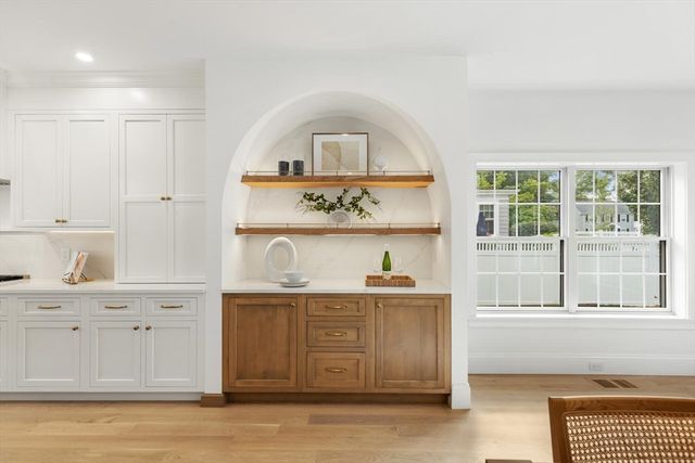 40 Foxcroft Road, Winchester, MA 01890