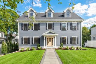 40 Foxcroft Road, Winchester, MA 01890