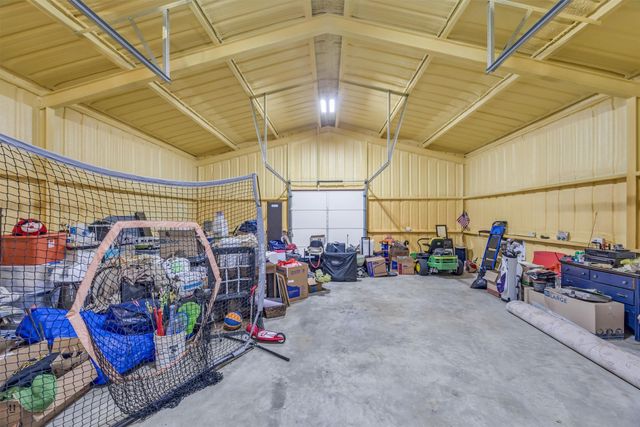 2231 Riverside Drive, Kaufman, TX 75142