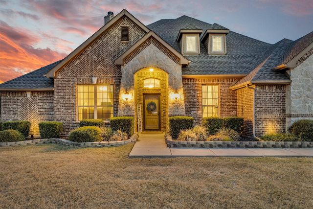 2231 Riverside Drive, Kaufman, TX 75142