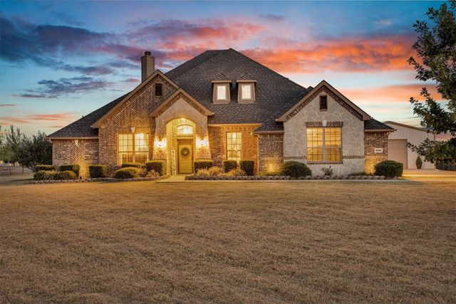 2231 Riverside Drive, Kaufman, TX 75142