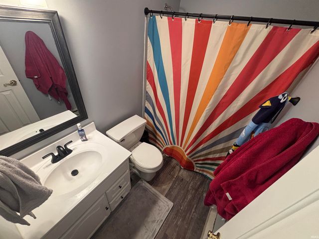 1905 E Schulze Road, Vincennes, IN 47591