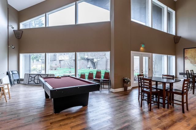 750 Shaker Drive 1016, Lexington, KY 40504