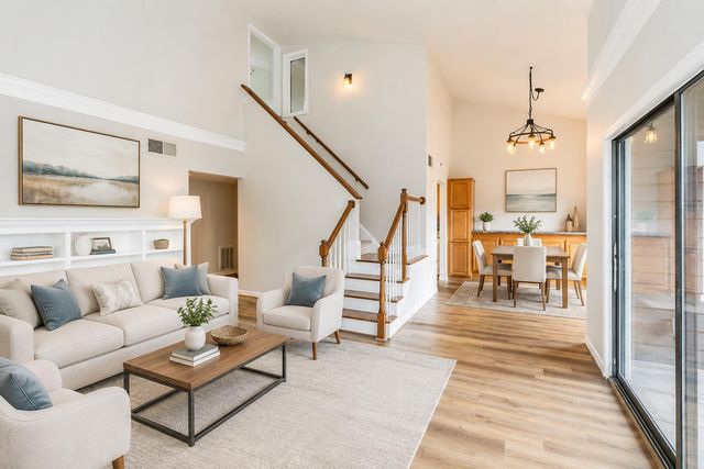 750 Shaker Drive 1016, Lexington, KY 40504