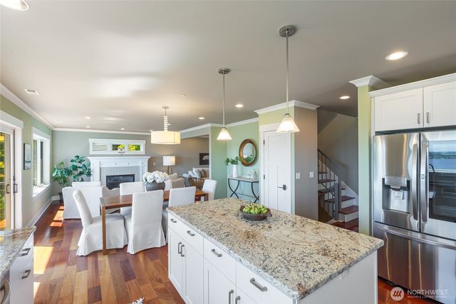 1124 Lake Washington Boulevard S, Seattle, WA 98144