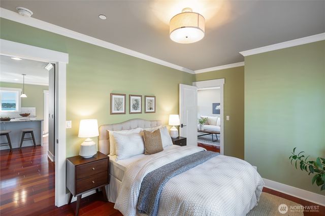 1124 Lake Washington Boulevard S, Seattle, WA 98144