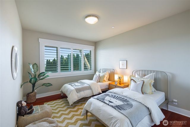 1124 Lake Washington Boulevard S, Seattle, WA 98144