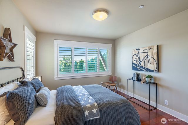 1124 Lake Washington Boulevard S, Seattle, WA 98144