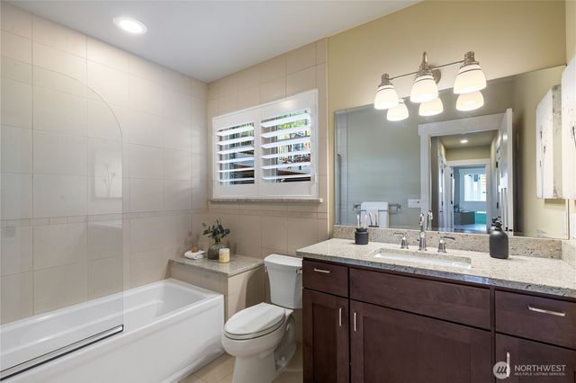 1124 Lake Washington Boulevard S, Seattle, WA 98144