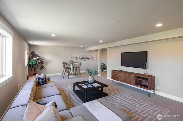 1124 Lake Washington Boulevard S, Seattle, WA 98144