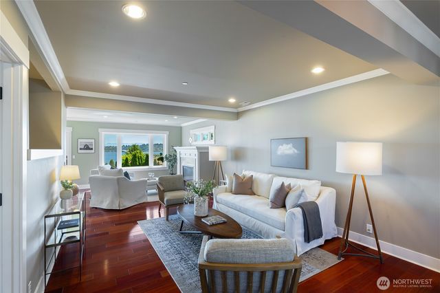 1124 Lake Washington Boulevard S, Seattle, WA 98144