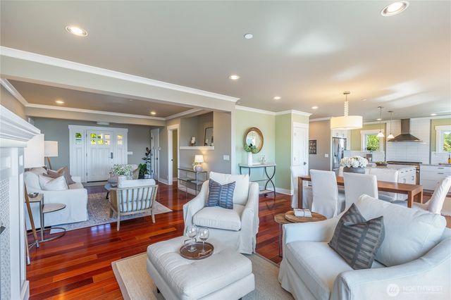 1124 Lake Washington Boulevard S, Seattle, WA 98144
