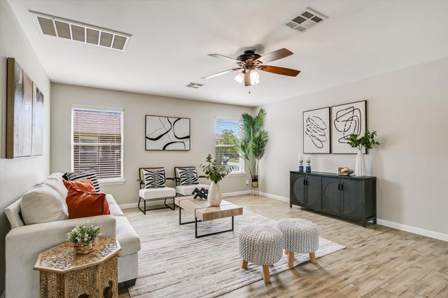 917 Ranchero RD, Leander, TX 78641