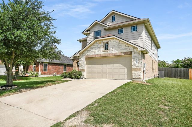 917 Ranchero RD, Leander, TX 78641