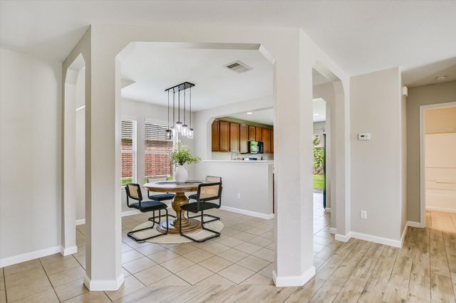 917 Ranchero RD, Leander, TX 78641