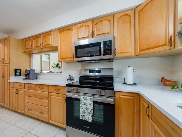 3333 MCMATH DRIVE, Palm Harbor, FL 34684