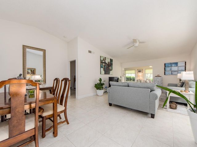 3333 MCMATH DRIVE, Palm Harbor, FL 34684