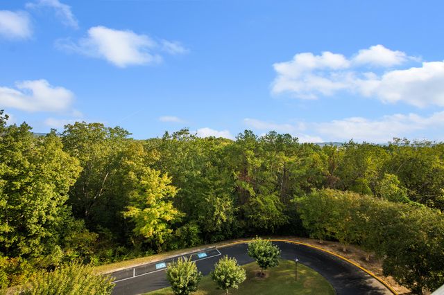 1414 Continental Drive 606, Chattanooga, TN 37405