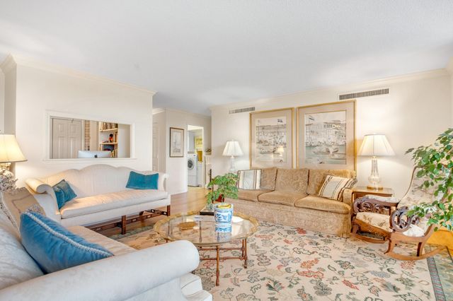 1414 Continental Drive 606, Chattanooga, TN 37405