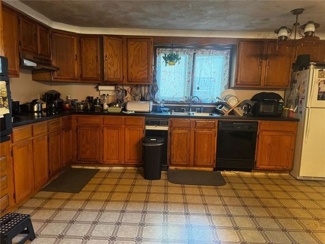 73 Benedict Street, Providence, RI 02907