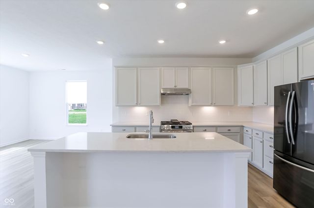 489 Grenada Knoll, Westfield, IN 46074