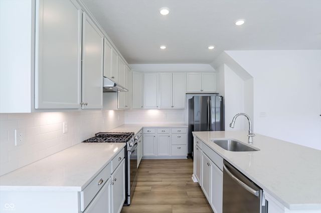 489 Grenada Knoll, Westfield, IN 46074