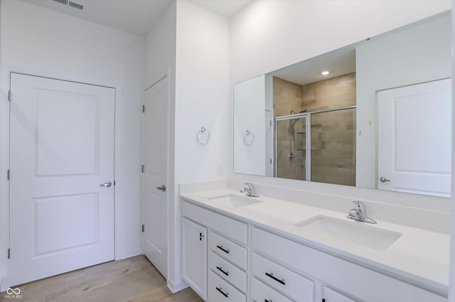 489 Grenada Knoll, Westfield, IN 46074