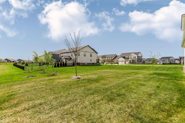 489 Grenada Knoll, Westfield, IN 46074