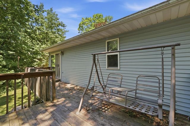 117 Manor COURT, Slinger, WI 53086
