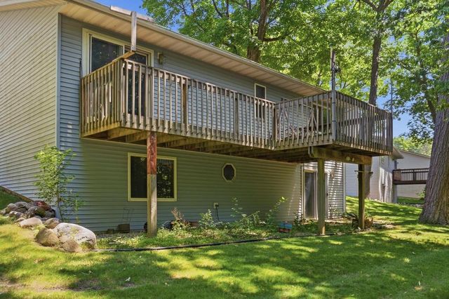 117 Manor COURT, Slinger, WI 53086