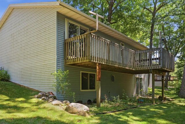 117 Manor COURT, Slinger, WI 53086