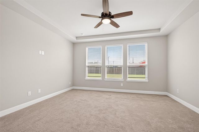 19226 Bluewater Terrace Drive, Manvel, TX 77578