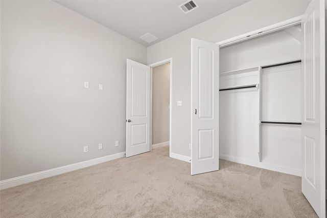 19226 Bluewater Terrace Drive, Manvel, TX 77578