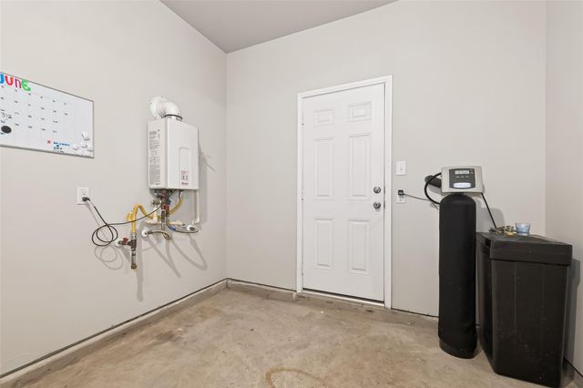 19226 Bluewater Terrace Drive, Manvel, TX 77578