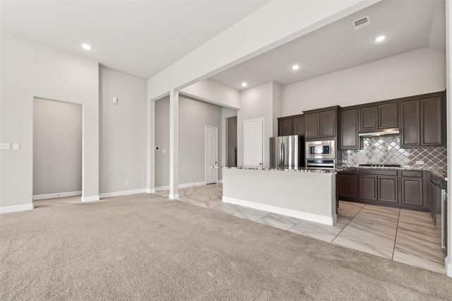 19226 Bluewater Terrace Drive, Manvel, TX 77578