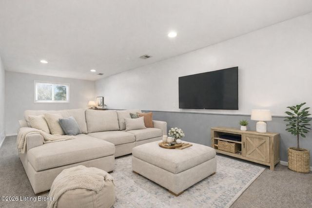 6310 Park Rd, Crestwood, KY 40014