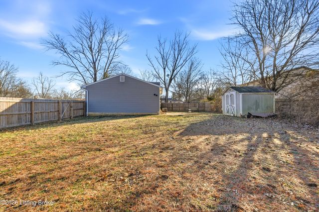 6310 Park Rd, Crestwood, KY 40014