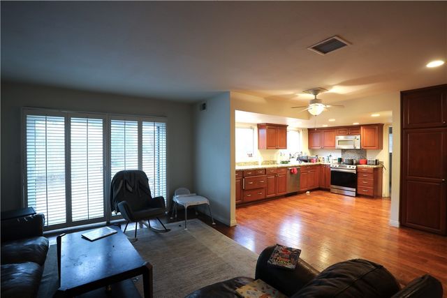 2255 El Rancho, Fullerton, CA 92833